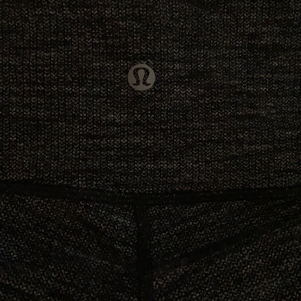 Lululemon wonder under high waist size 2